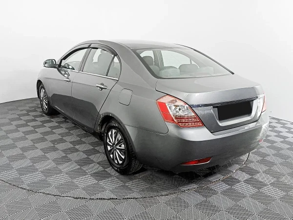 Geely Emgrand EC7