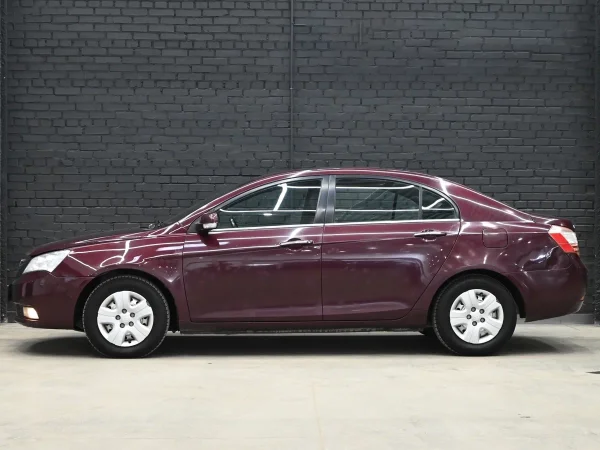 Geely Emgrand EC7