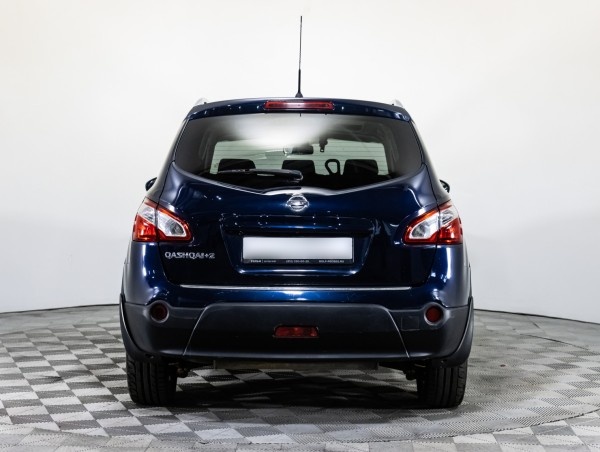 Nissan Qashqai+2