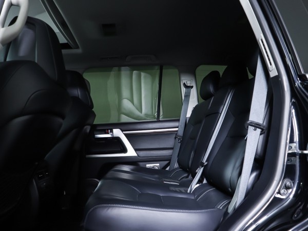 Toyota Land Cruiser 200