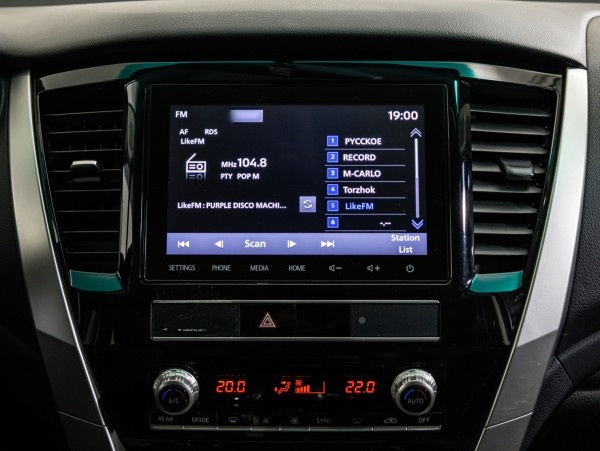 Mitsubishi Montero Sport