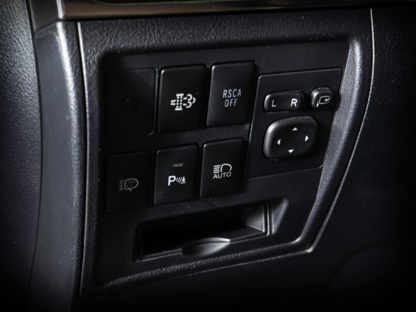 Toyota Land Cruiser 200