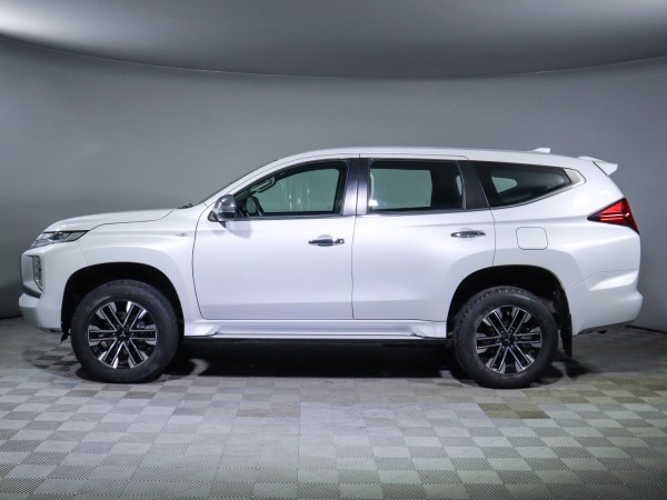 Mitsubishi Montero Sport