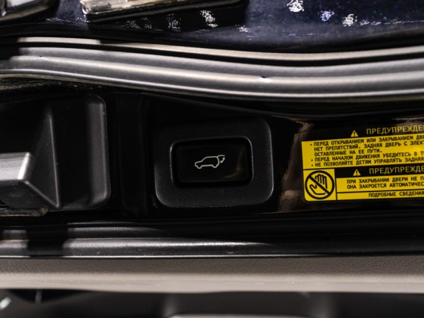 Toyota Land Cruiser 200