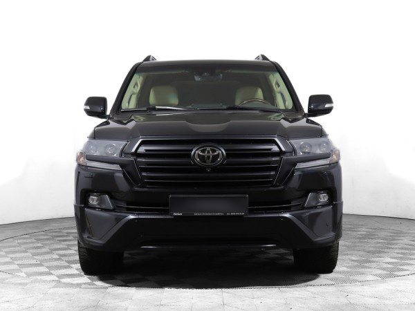 Toyota Land Cruiser 200