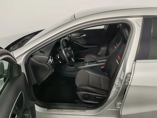 Mercedes-Benz A-Класс