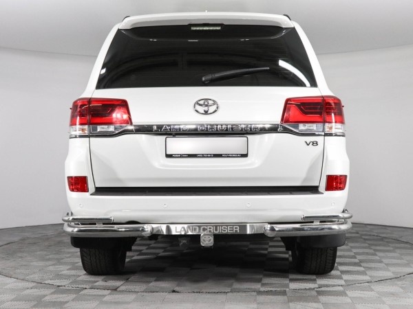 Toyota Land Cruiser 200