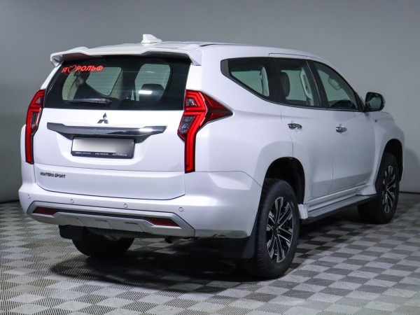 Mitsubishi Montero Sport