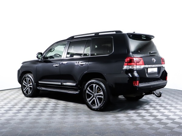 Toyota Land Cruiser 200