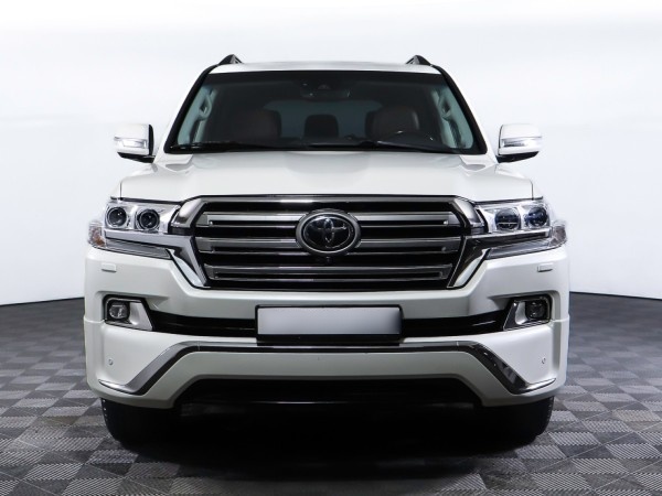 Toyota Land Cruiser 200
