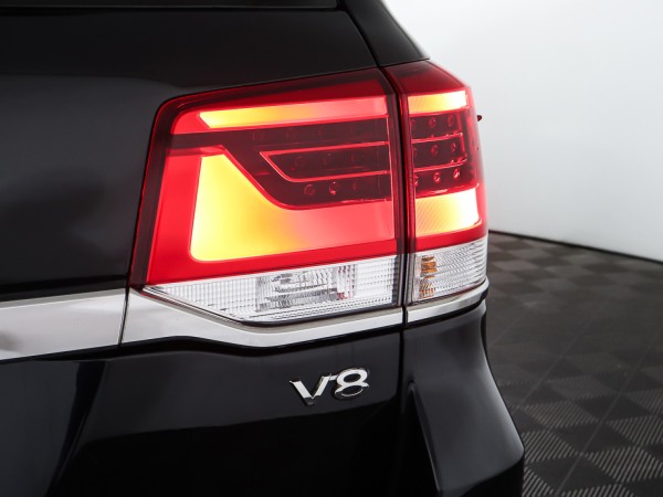 Toyota Land Cruiser 200