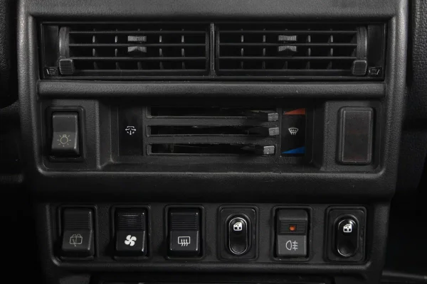 LADA (ВАЗ) 2131 (4x4)