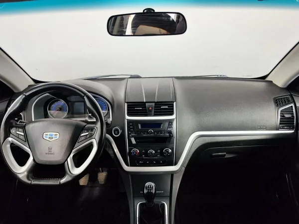 Geely Emgrand 7