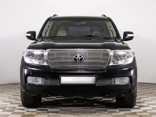 Toyota Land Cruiser 200