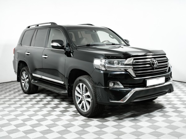 Toyota Land Cruiser 200