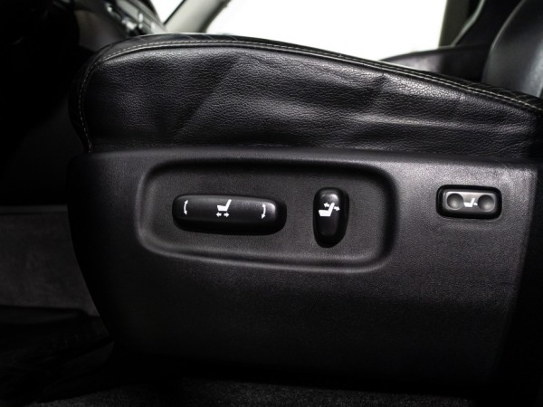 Toyota Land Cruiser 200