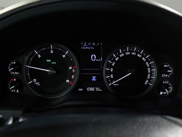 Toyota Land Cruiser 200