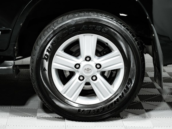 Toyota Land Cruiser 200