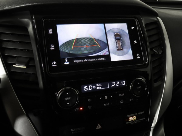 Mitsubishi PAJERO SPORT