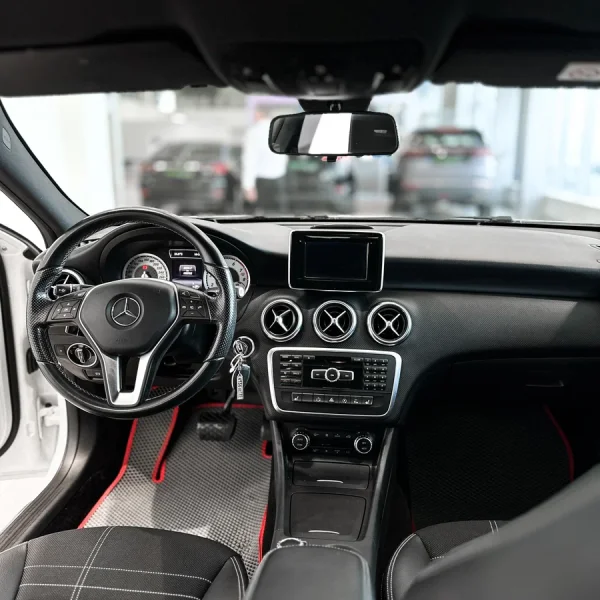 Mercedes-Benz A-Класс