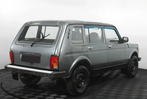 LADA (ВАЗ) 2131 (4x4)