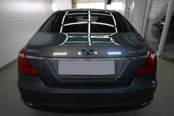 Geely Emgrand 7