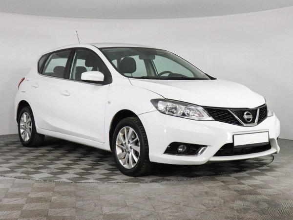 Nissan Tiida