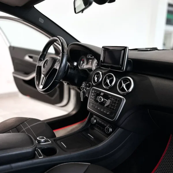 Mercedes-Benz A-Класс