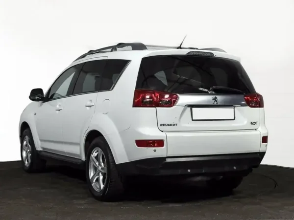 Peugeot 4007