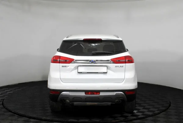 Geely Atlas