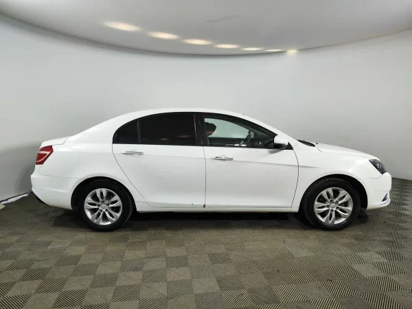 Geely Emgrand 7