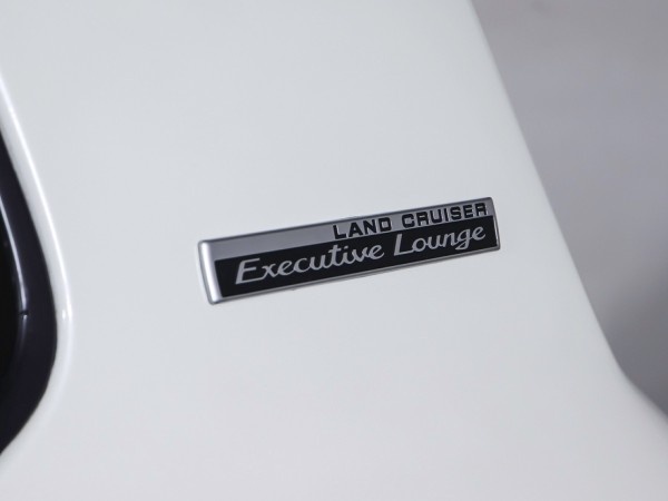 Toyota Land Cruiser 200