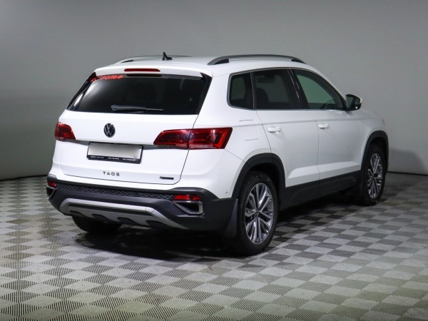 Volkswagen Taos