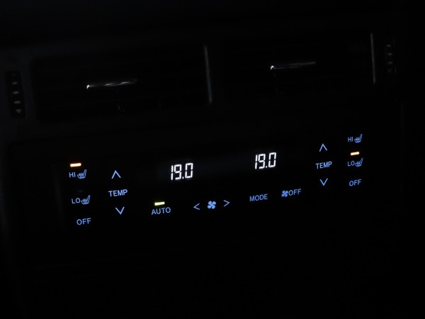 Toyota Land Cruiser 200