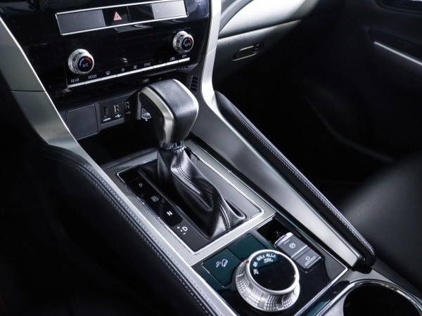 Mitsubishi Montero Sport