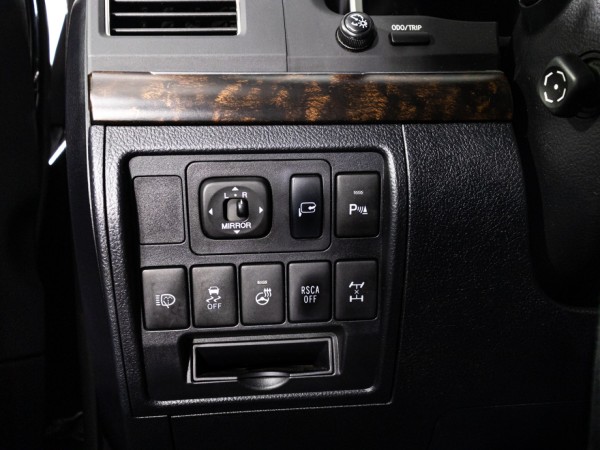 Toyota Land Cruiser 200