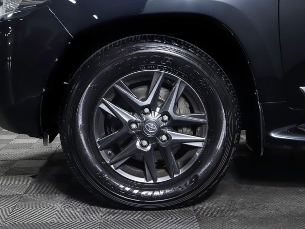 Toyota Land Cruiser 200