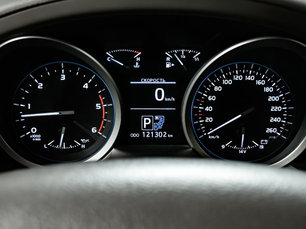 Toyota Land Cruiser 200