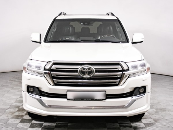 Toyota Land Cruiser 200