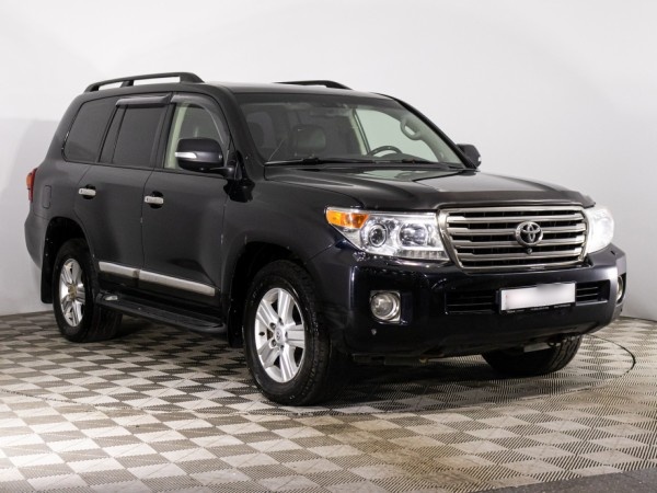 Toyota Land Cruiser 200