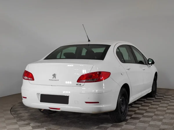 Peugeot 408