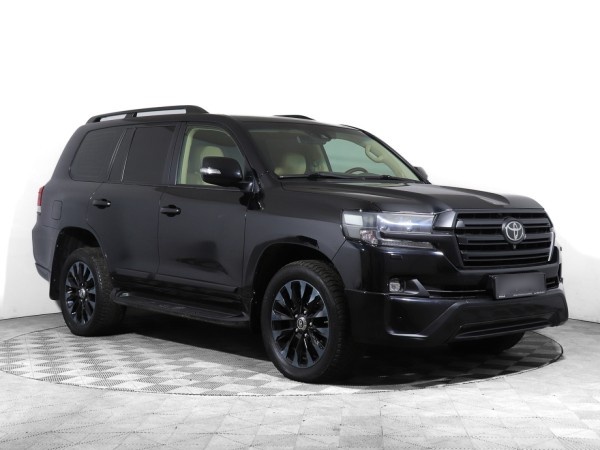 Toyota Land Cruiser 200