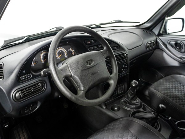 LADA (ВАЗ) Niva Travel