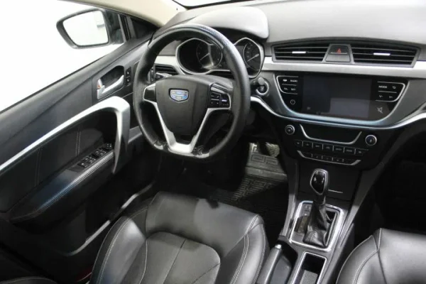 Geely Emgrand 7