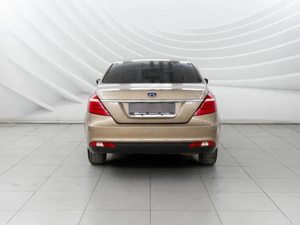 Geely Emgrand 7