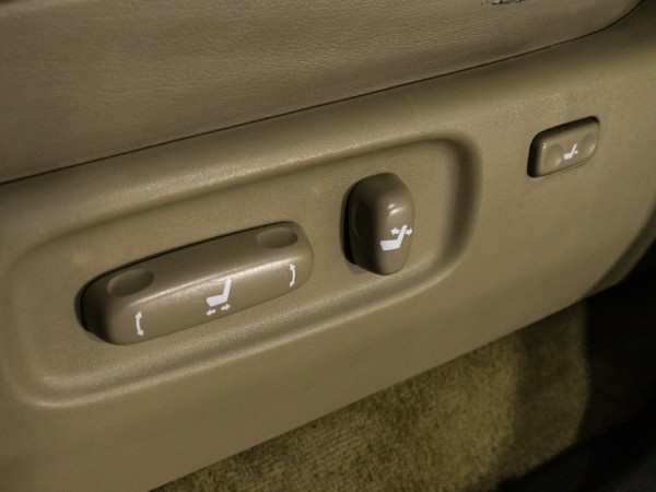 Toyota Land Cruiser 200