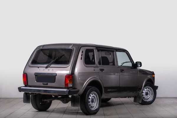 LADA (ВАЗ) 2131 (4x4)