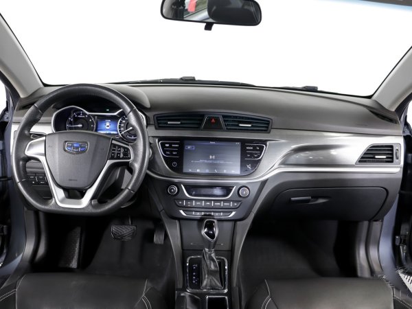 Geely Emgrand 7