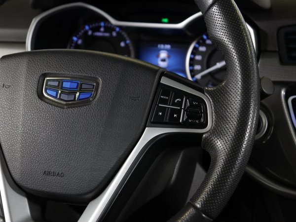 Geely Emgrand 7
