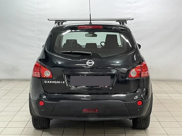 Nissan Qashqai+2